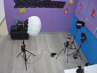 voyeurcam-jb-xfollow