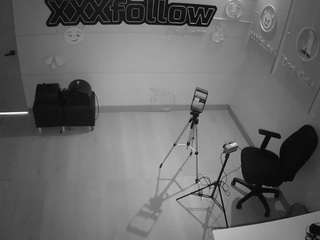voyeurcam-jb-xfollow