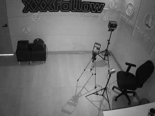 voyeurcam-jb-xfollow