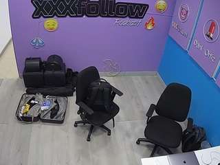 voyeurcam-jb-xfollow