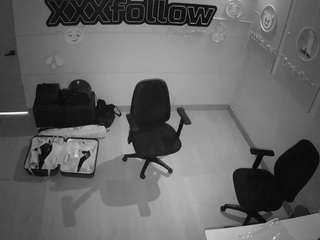 voyeurcam-jb-xfollow