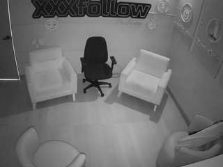 voyeurcam-jb-xfollow