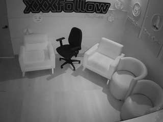 voyeurcam-jb-xfollow