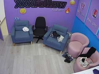 voyeurcam-jb-xfollow