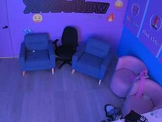 voyeurcam-jb-xfo... Live Webcam on CamSoda