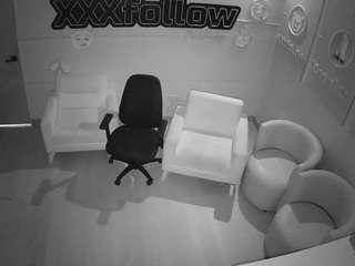 voyeurcam-jb-xfollow