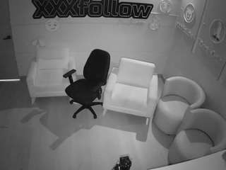 voyeurcam-jb-xfollow