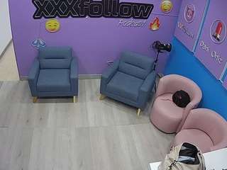 voyeurcam-jb-xfollow