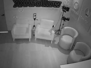 voyeurcam-jb-xfollow