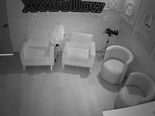 voyeurcam-jb-xfollow