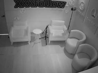 voyeurcam-jb-xfollow