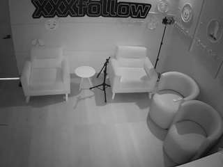 voyeurcam-jb-xfollow