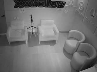 voyeurcam-jb-xfollow