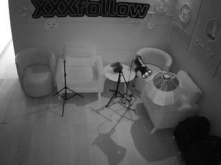 voyeurcam-jb-xfollow