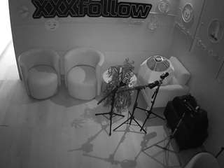 voyeurcam-jb-xfollow