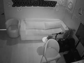voyeurcam-jb-xfollow