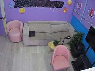 Эта модель сейчас онлайн. voyeurcam-jb-xfollow