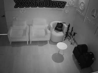 voyeurcam-jb-xfollow