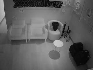 voyeurcam-jb-xfollow