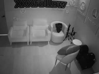 voyeurcam-jb-xfollow
