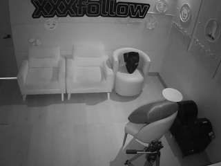 voyeurcam-jb-xfollow