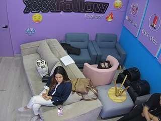 voyeurcam-jb-xfollow