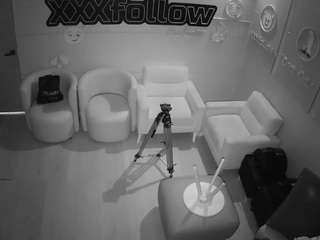 voyeurcam-jb-xfollow