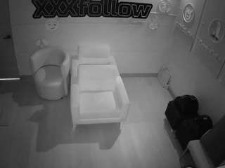 voyeurcam-jb-xfollow