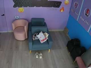 voyeurcam-jb-xfollow