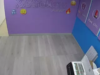JuanBustos xfollow's Live Sex Cam Show