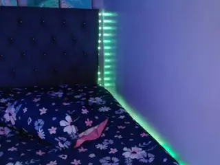 fantasy-maker69's Live Sex Cam Show