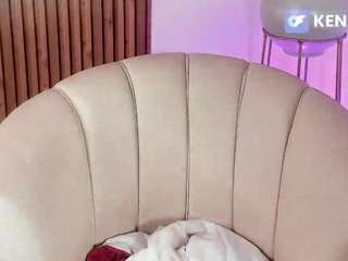 kenay-fox Live Webcam on CamSoda