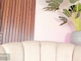 kenay-fox Live Webcam on CamSoda