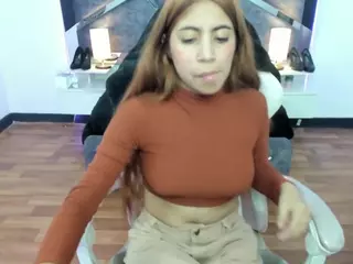 Lunita Cute Girl's Live Sex Cam Show