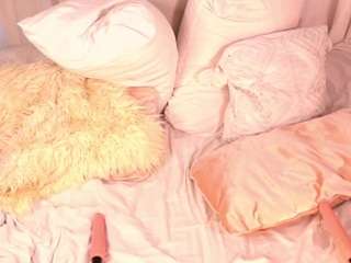 michelebrooks webcam