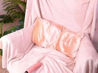 michelebrooks webcam