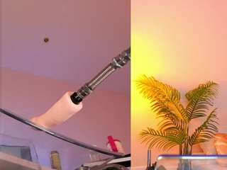 shynieblush's CamSoda show and profile