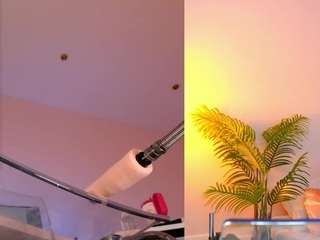 shynieblush's CamSoda show and profile