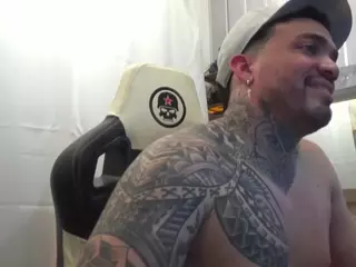 angellatino's Live Sex Cam Show