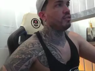 angellatino's Live Sex Cam Show
