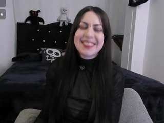 AmyAloqua live cam preview