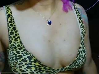 cata-blue Live Webcam on CamSoda