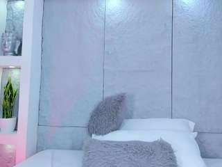 miacollson webcam model