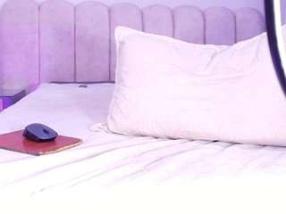 sofia-dkr Live Webcam on CamSoda