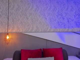  tisha-cole chat room