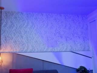 tisha-cole live cam preview