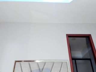 agathaawhite webcam model
