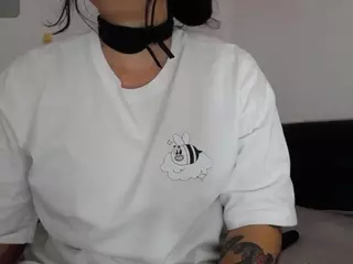 AgathaBolton's Live Sex Cam Show