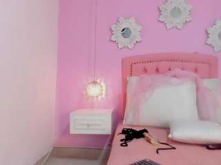 arianavalbuena Live Webcam on CamSoda