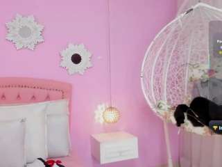 arianavalbuena Live Webcam on CamSoda